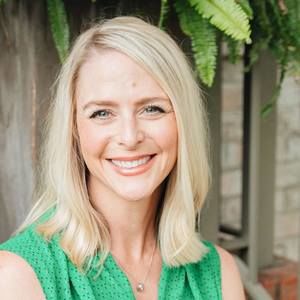 Meet your Posher, Stacy